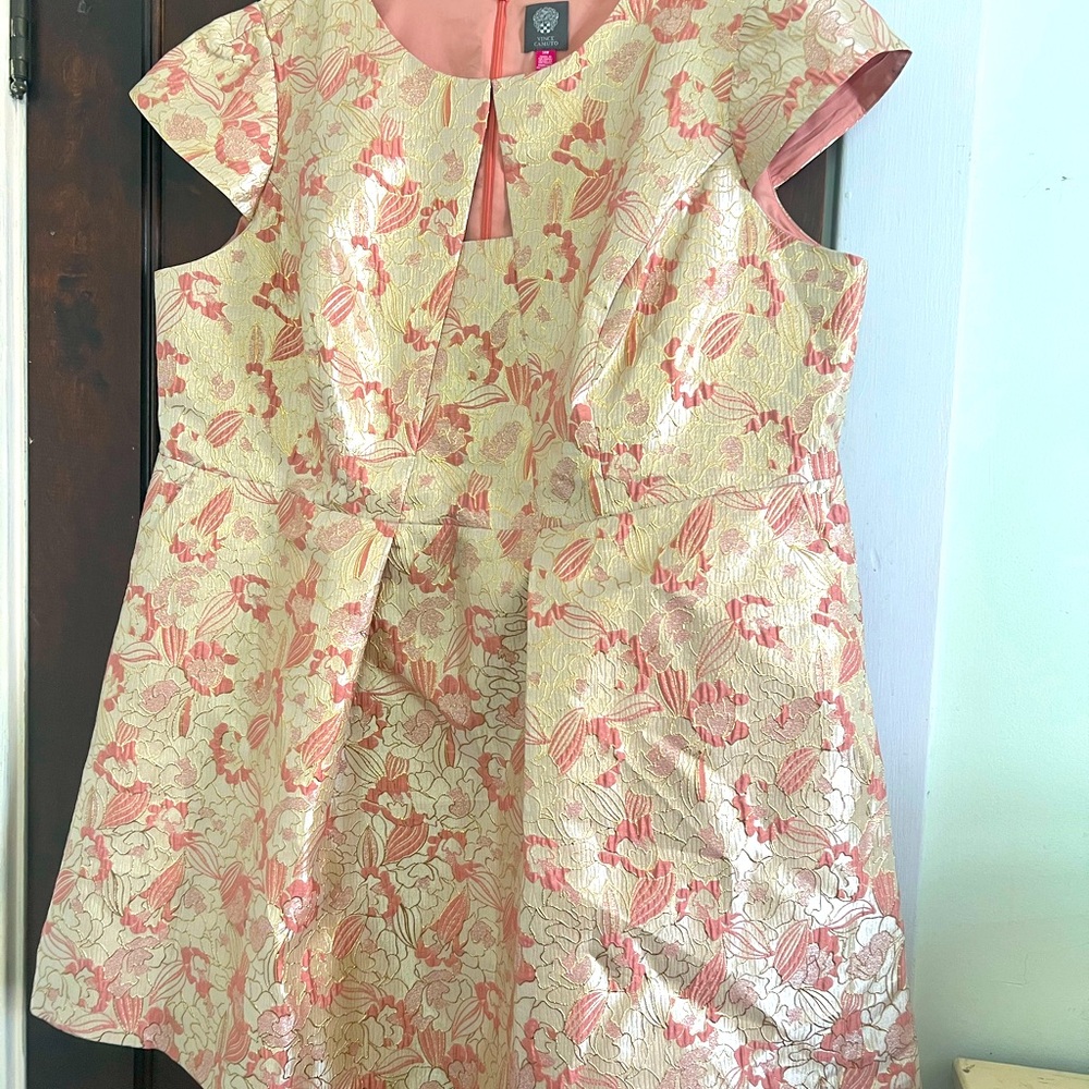 Vince Camuto Mini for Spring